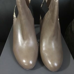 Vince Camuto Taupe Nappa Booties w/snake print
